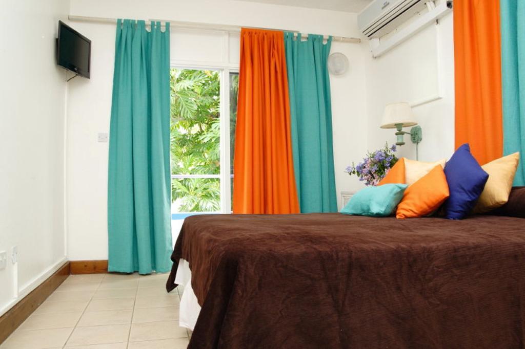 Castle Comfort Lodge Roseau Cameră foto
